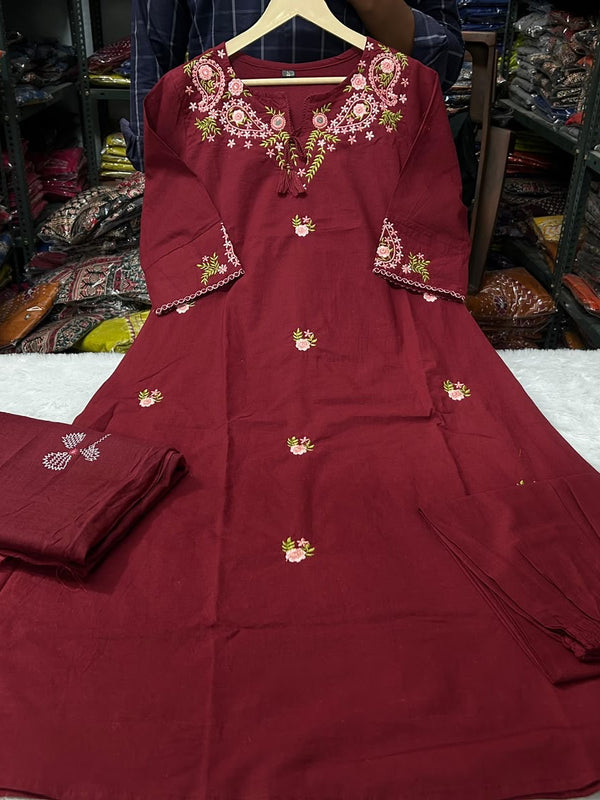 Noor – Floral Embroidered Kurta Dupatta Set