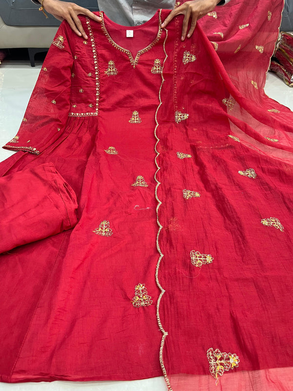 Pankhudi Suit Set