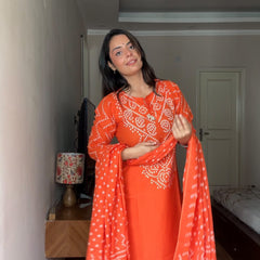 Bandhage Cotton Suit Set