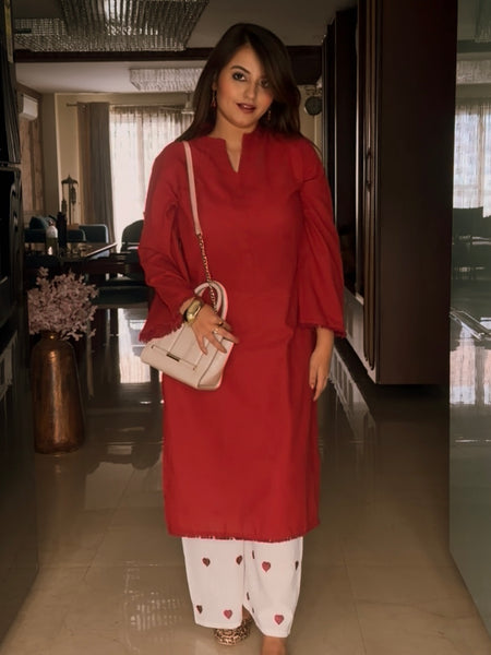 Rust & Romance: Effortless Ethnic Elegance
