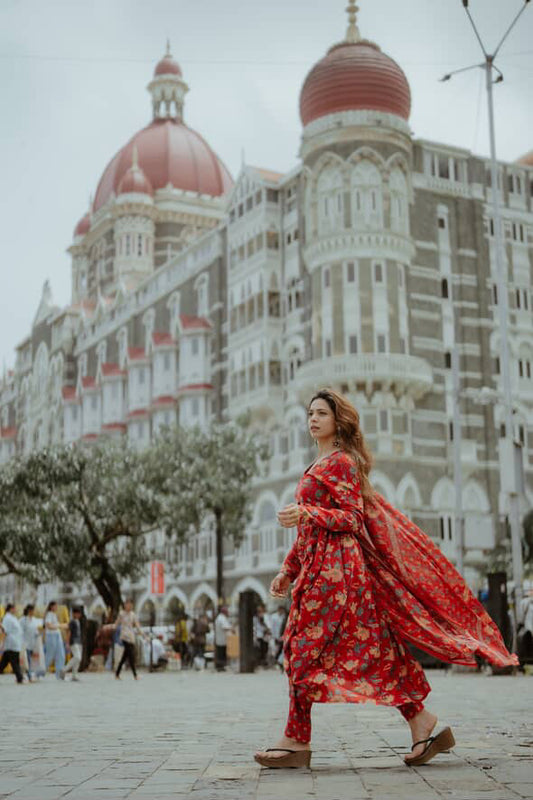 Floral Elegance Full-Sleeve Aliya Suit