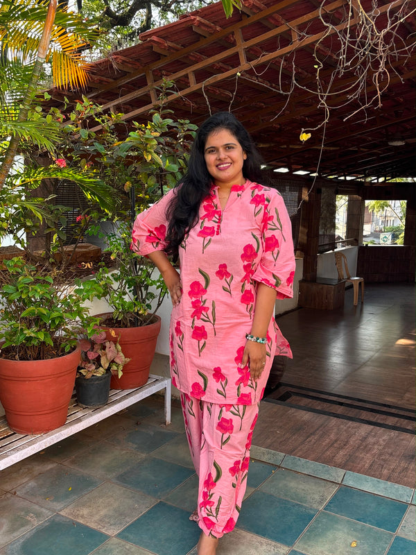 Pink Floral Ethnic Comfort Kurta Pant Set 🌸