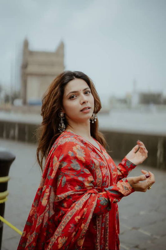 Floral Elegance Full-Sleeve Aliya Suit