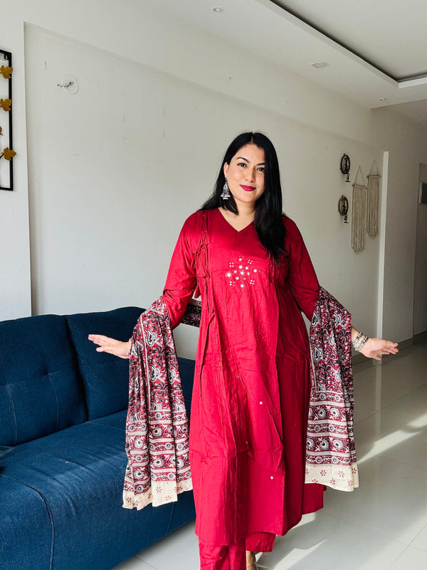 Gul-e-Noor Cotton Kurta Set | Wine with Printed Dupatta