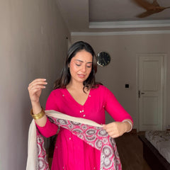 Gulabi Suit With Ajarakh Print Dupatta