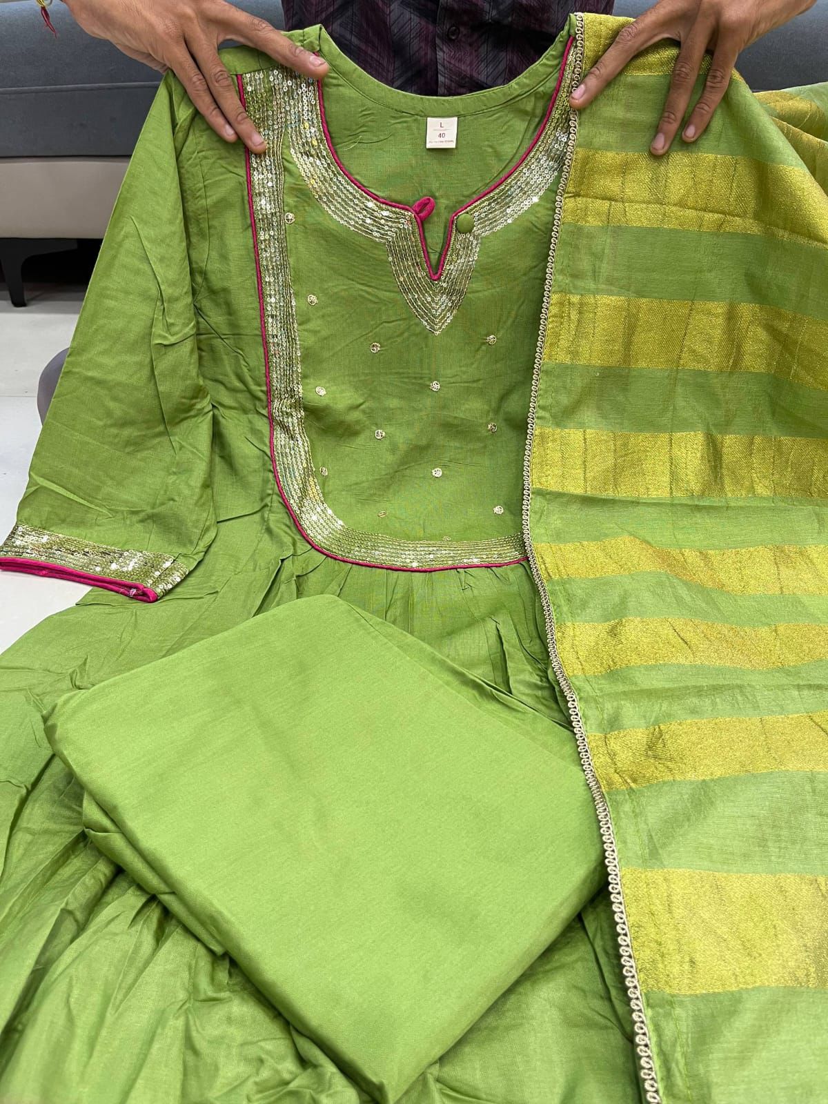Maheshwari Silk Suit Set with Stripped Dupatta