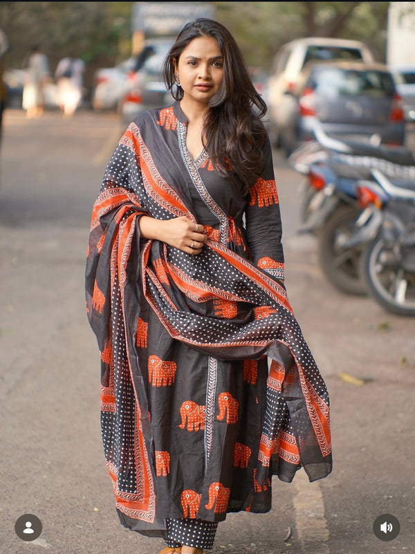 Aabha” Charcoal Cotton Suit Set | Traditional Elephant Print