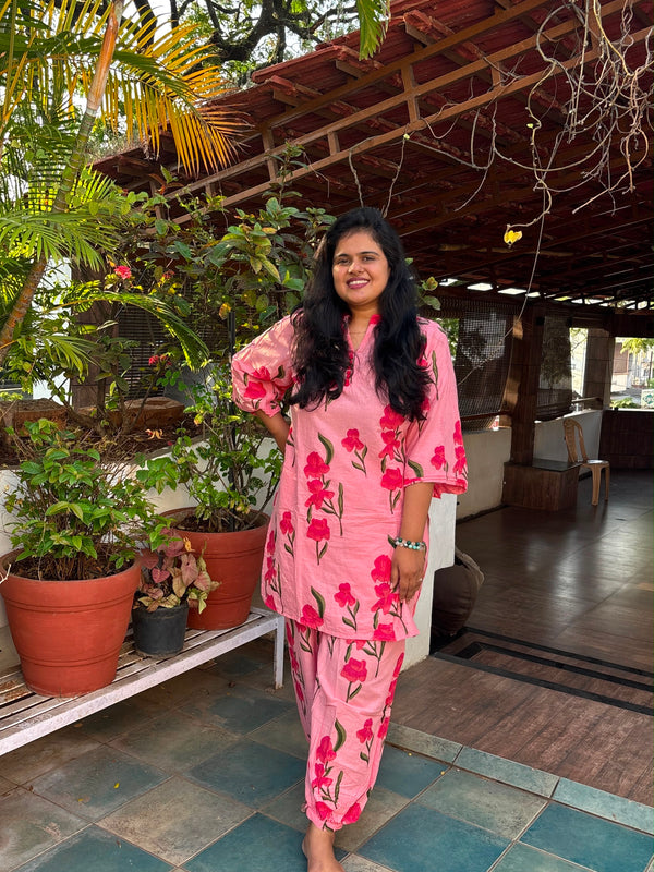 Pink Floral Ethnic Comfort Kurta Pant Set 🌸