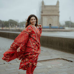 Floral Elegance Full-Sleeve Aliya Suit