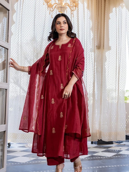 Pankhudi Suit Set