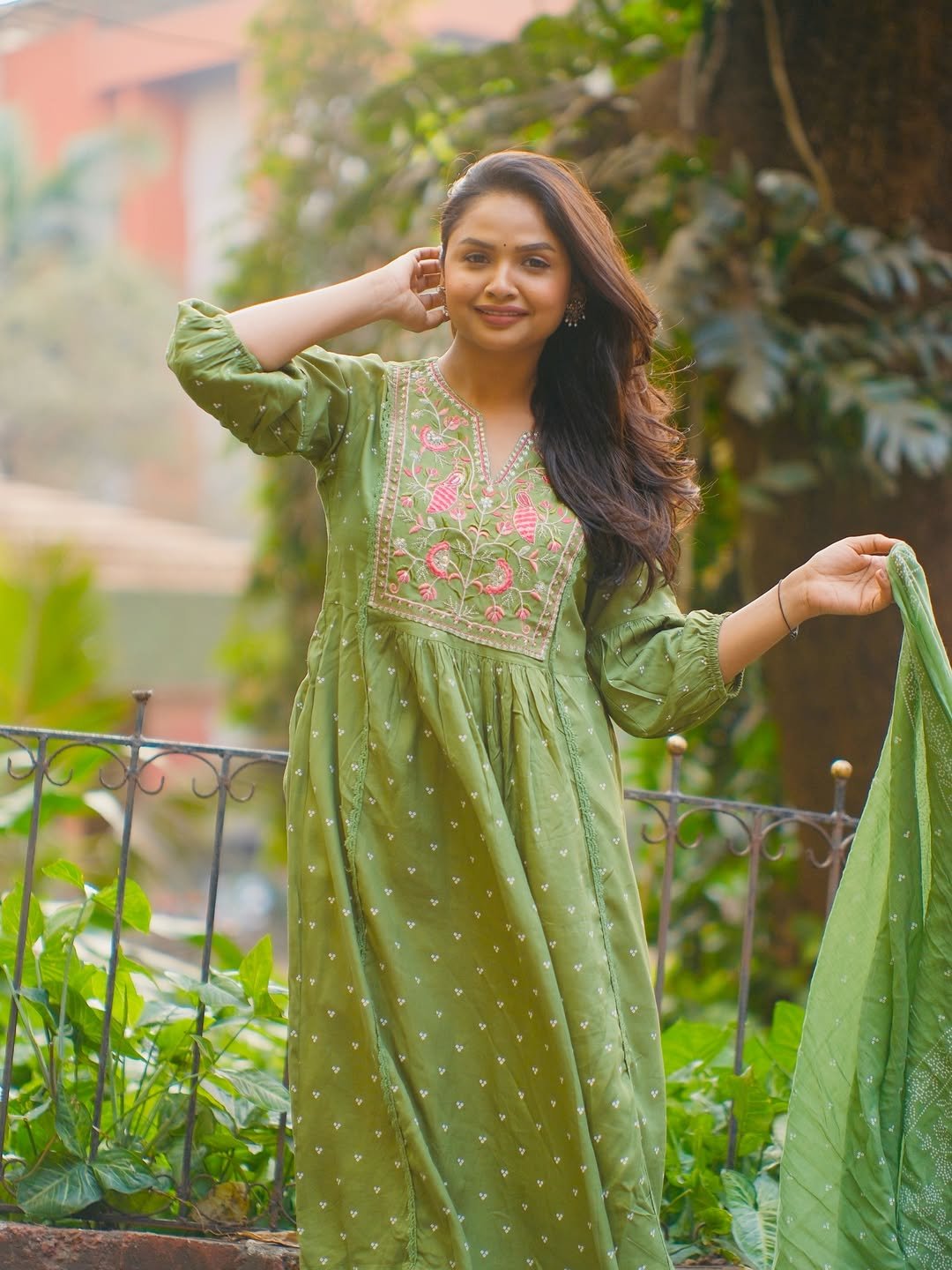 Olive green embroidered suit set worn by Apurva Gore Olive green embroidered suit set worn by Apurva Gore